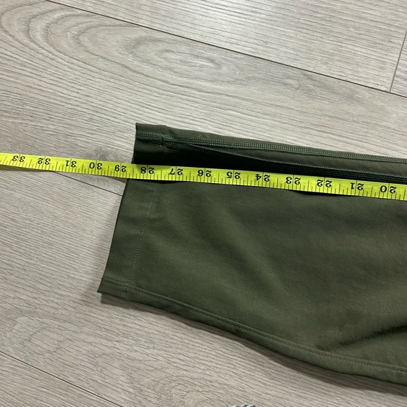Lululemon City Trek Trouser Pants *28" Military Green - Picture 14 of 16